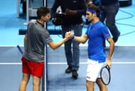 Dominic Thiem (L) and Roger Federer